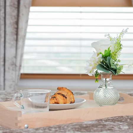 Appartamento Nowa Letnica Z Parkingiem I Balkonem Przy Stadionie Polsat Arena By Renters Danzica