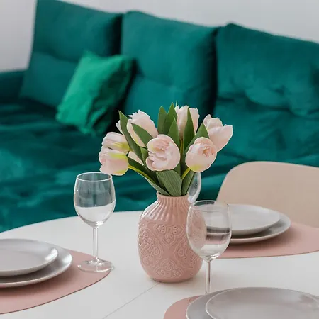 Nowa Letnica Z Parkingiem I Balkonem Przy Stadionie Polsat Arena By Renters