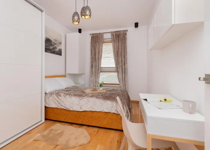 דירה Nowa Letnica Z Parkingiem I Balkonem Przy Stadionie Polsat Arena By Renters גדנסק