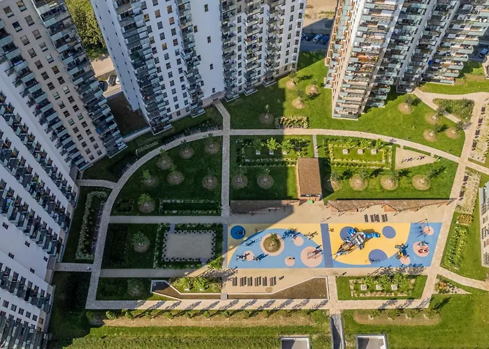 Nowa Letnica Z Parkingiem I Balkonem Przy Stadionie Polsat Arena By Renters גדנסק